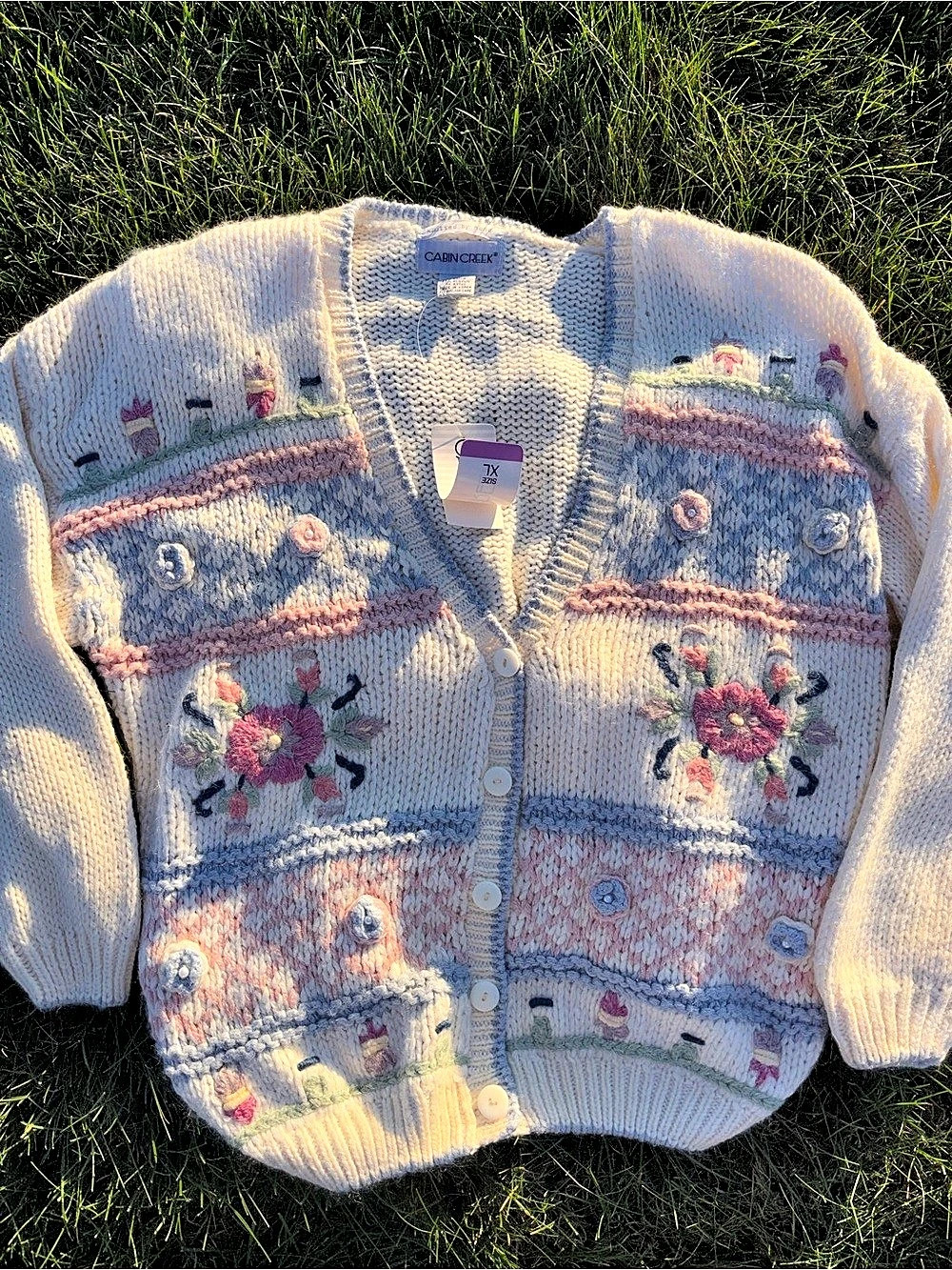 Cabin Creek Embroidered Cardigan in Cream & Blue Size XL NWT